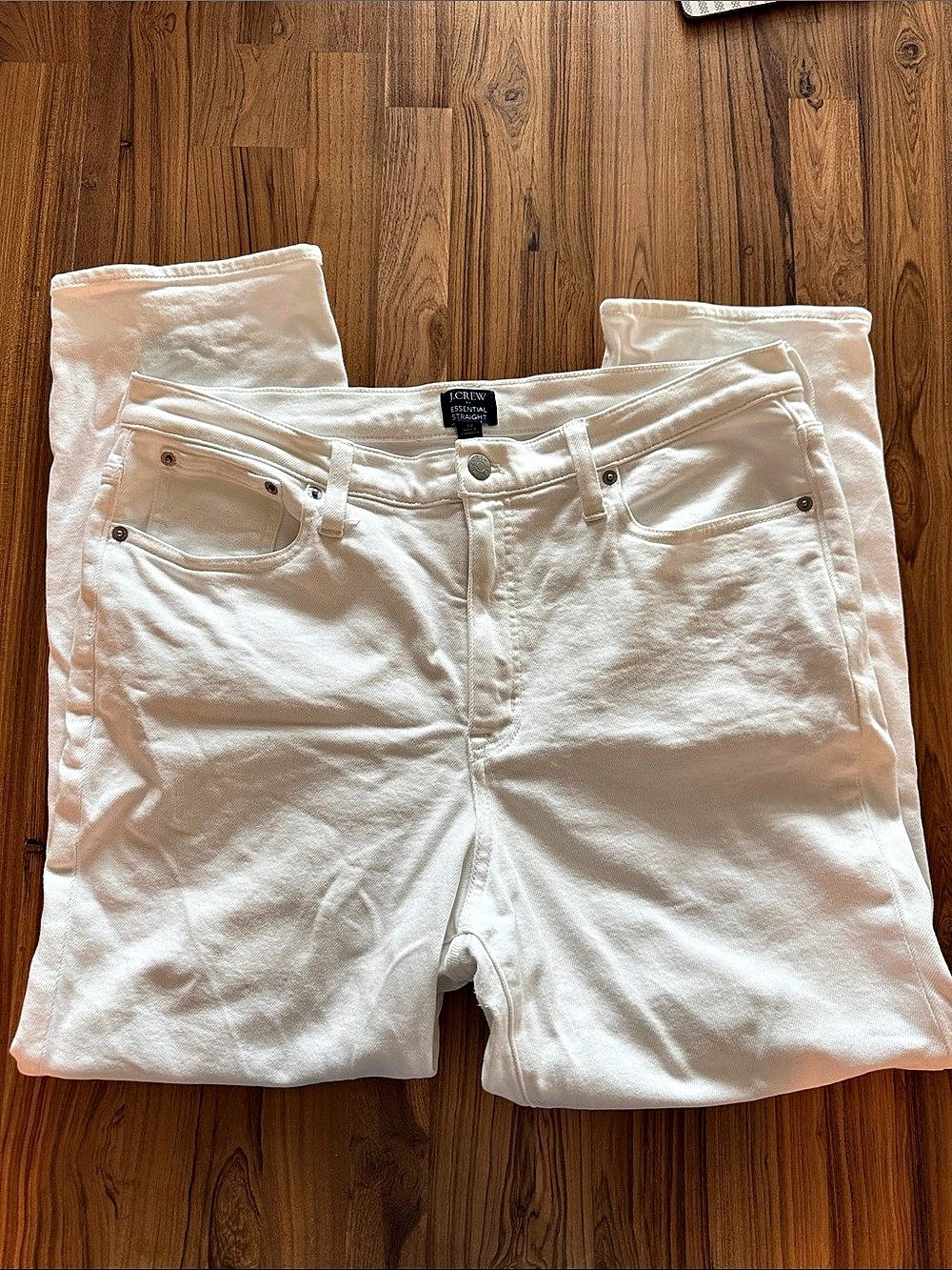 J.Crew Essential Straight Jean in All-Day Stretch White Jean Shorts Waist 32